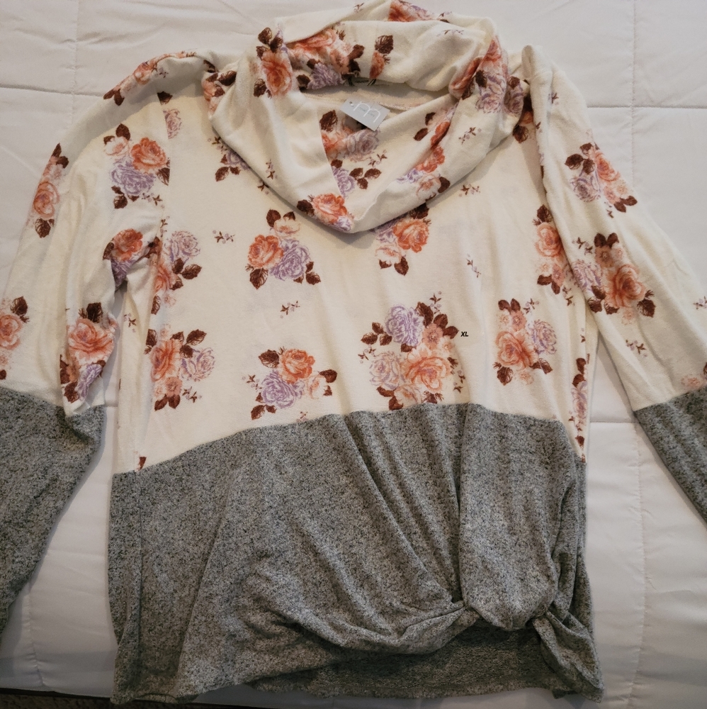Maurices Knot Hem Floral Sweater